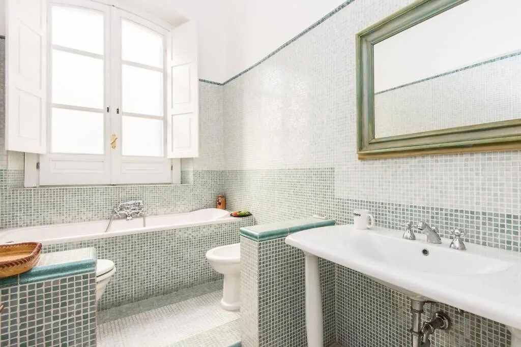 Vatican Large Comfortable Apartment Rome